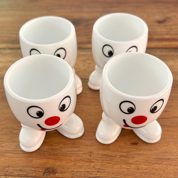 Vintage Arc International France - Happy Face Footed Milk Glass Egg Cup - Picture 6 of 14